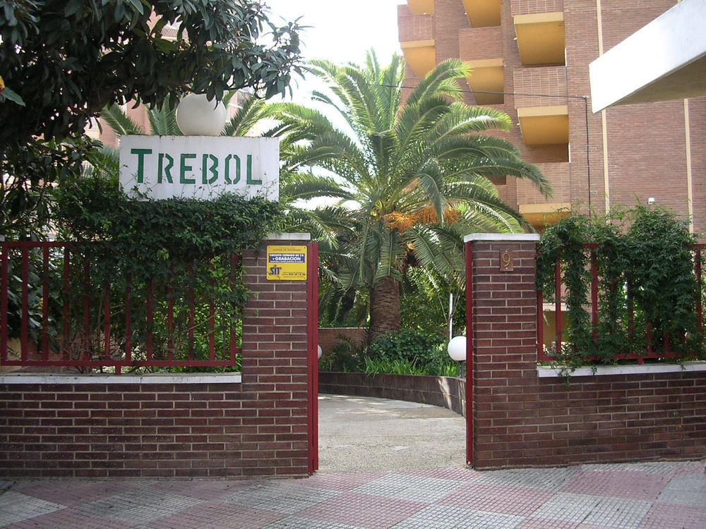 בנידורם Trebol One Apartments By Mc מראה חיצוני תמונה